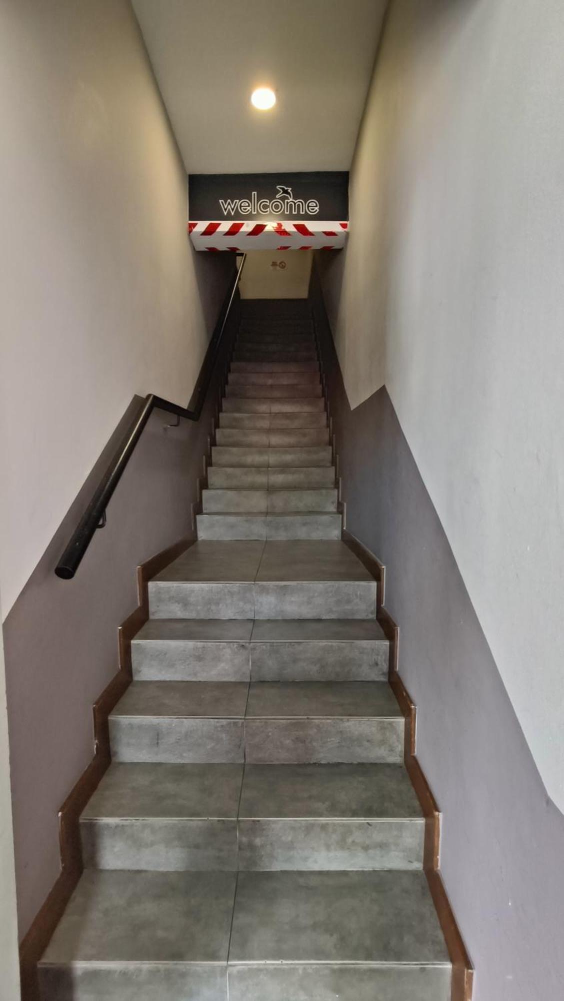 Urban Inn, ג'יטרה מראה חיצוני תמונה